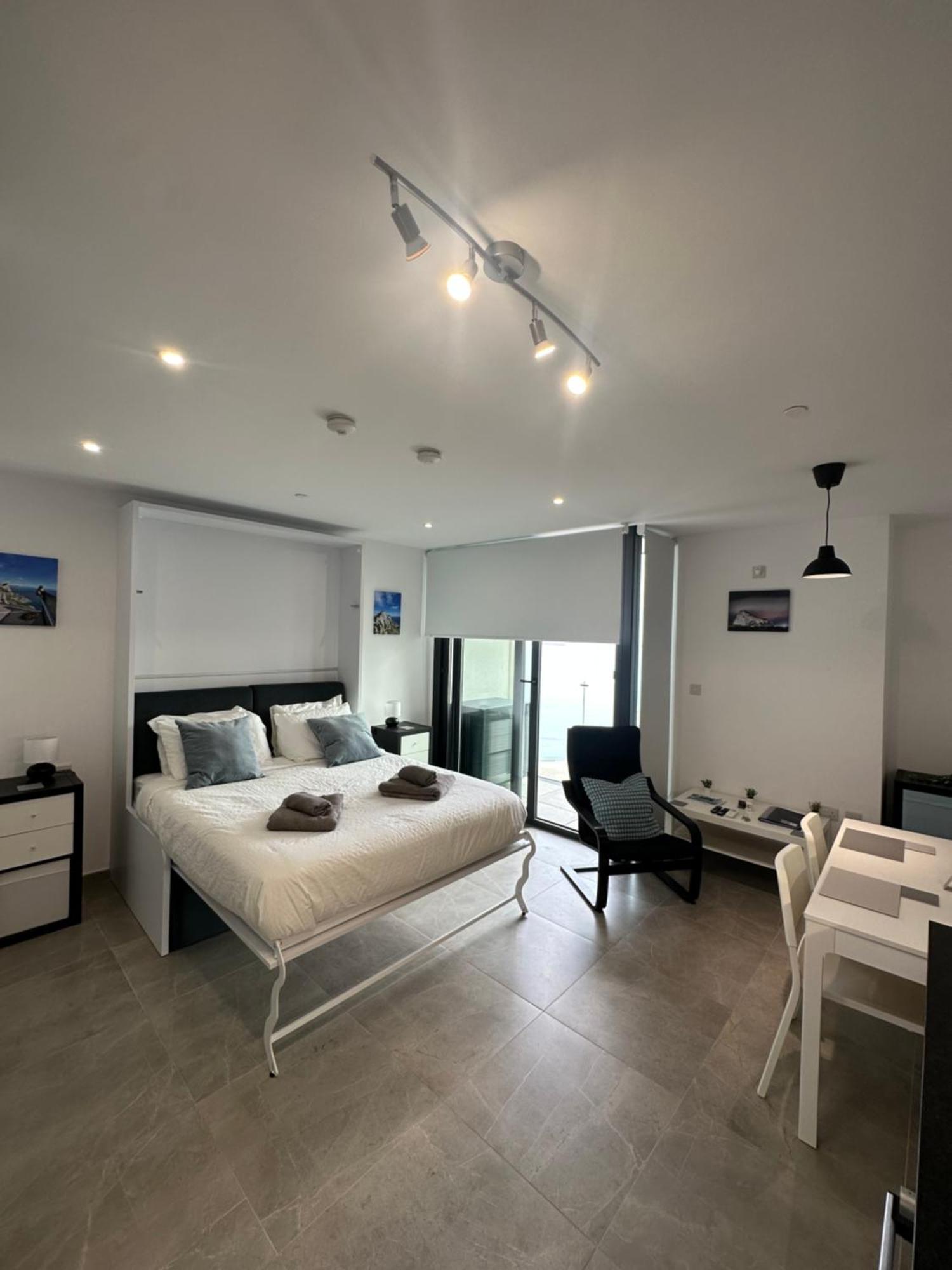E1 Apartment High Level Sea View Gibraltar Eksteriør billede